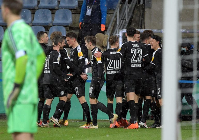 Pokalsensation! Kiel kegelt die Bayern raus