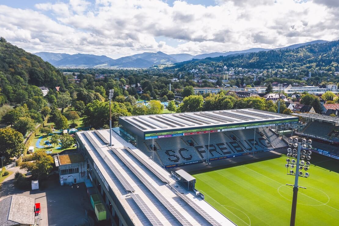 Dreisamstadion des FC Freiburg von oben