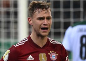 Bayerns Joshua Kimmich mit weinerlichem Gesichtsausdruck