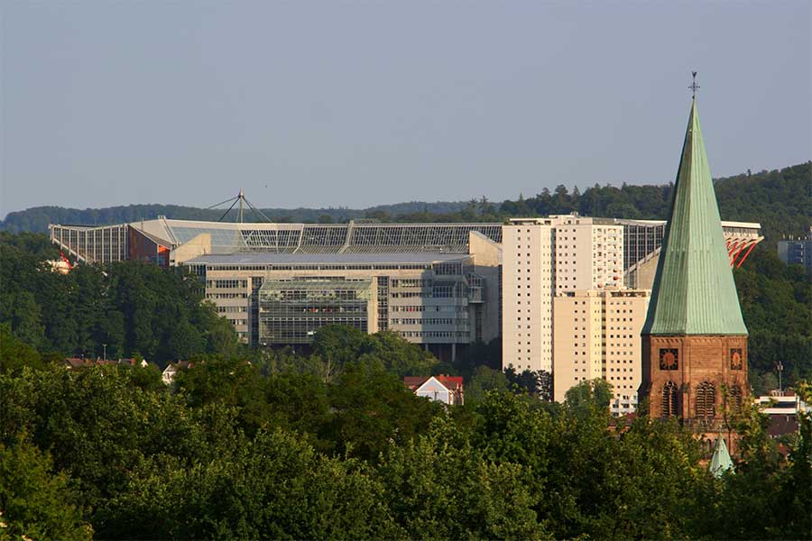 Das Fritz Walter Stadion von außen