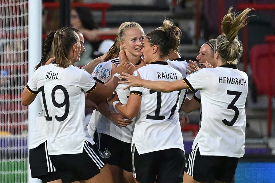 Das deutsche Frauennationalteam jubelt