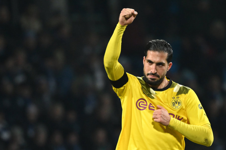 Emre Can von Borussia Dortmund ballt jubelnd die Faust